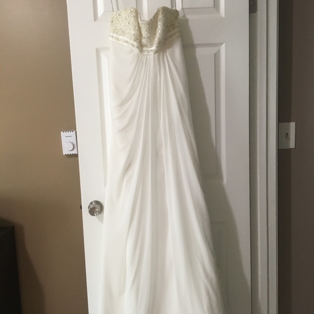 Maggie sottero wedding gown - Picture 3 of 6